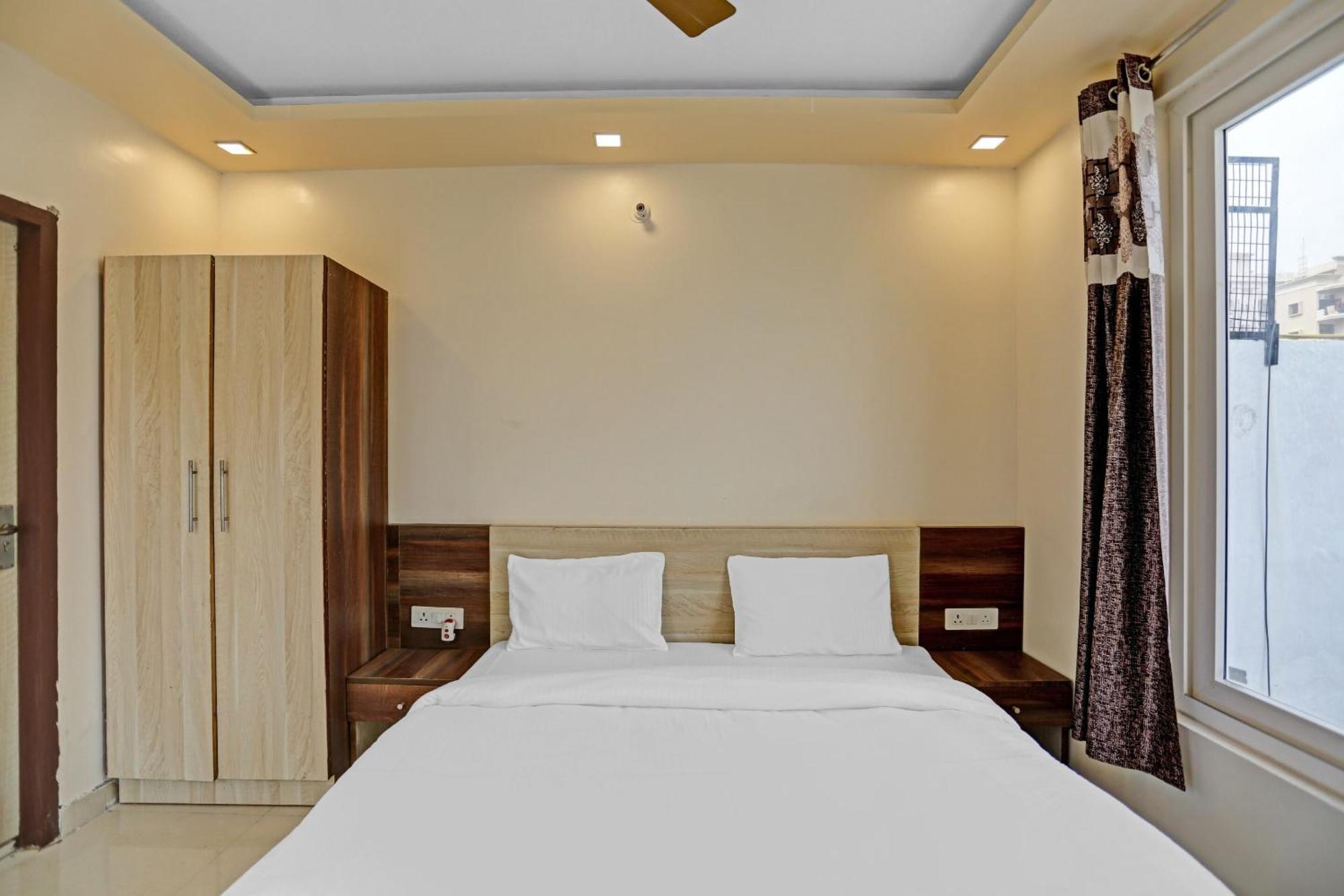 OYO 85795 Hotel Expo View Greater Noida Exterior foto